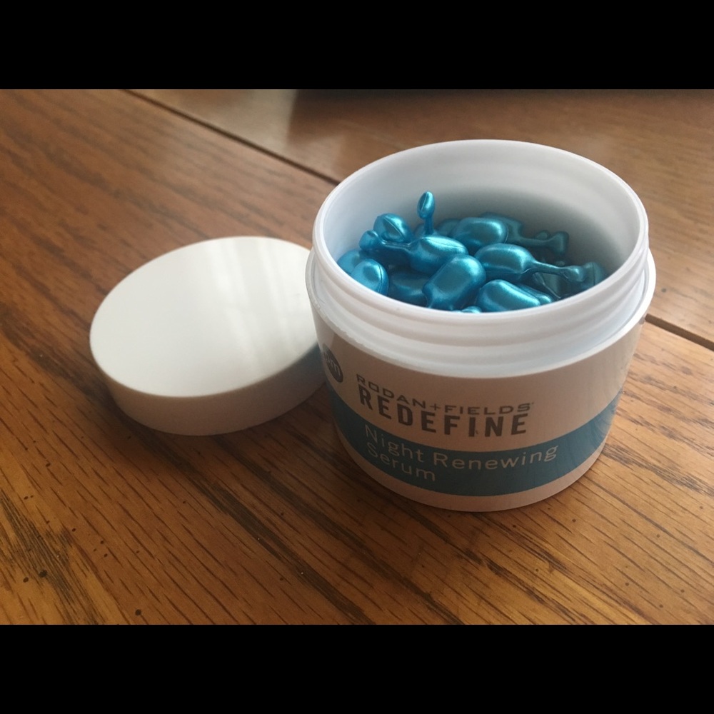 Rodan & Fields Night Renewing Serum